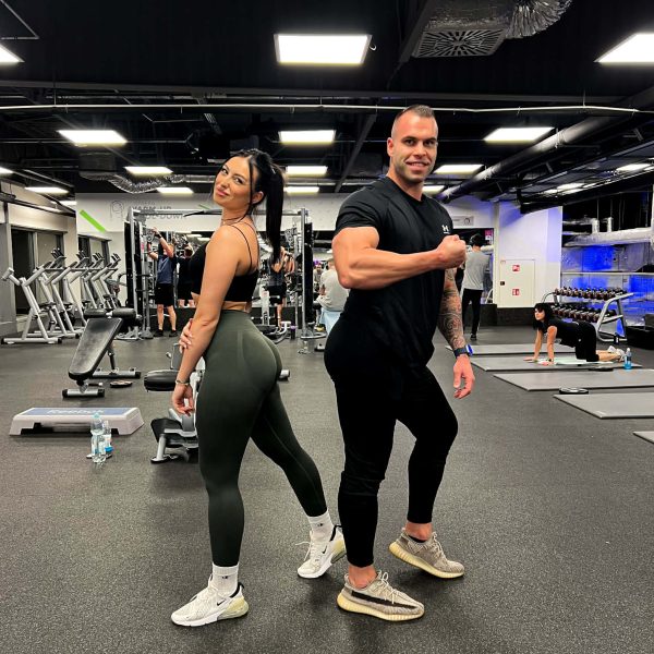 5d5fc103-dc88-4c6f-bf4f-3666e74805b1